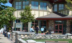 Qualicum Beach Library